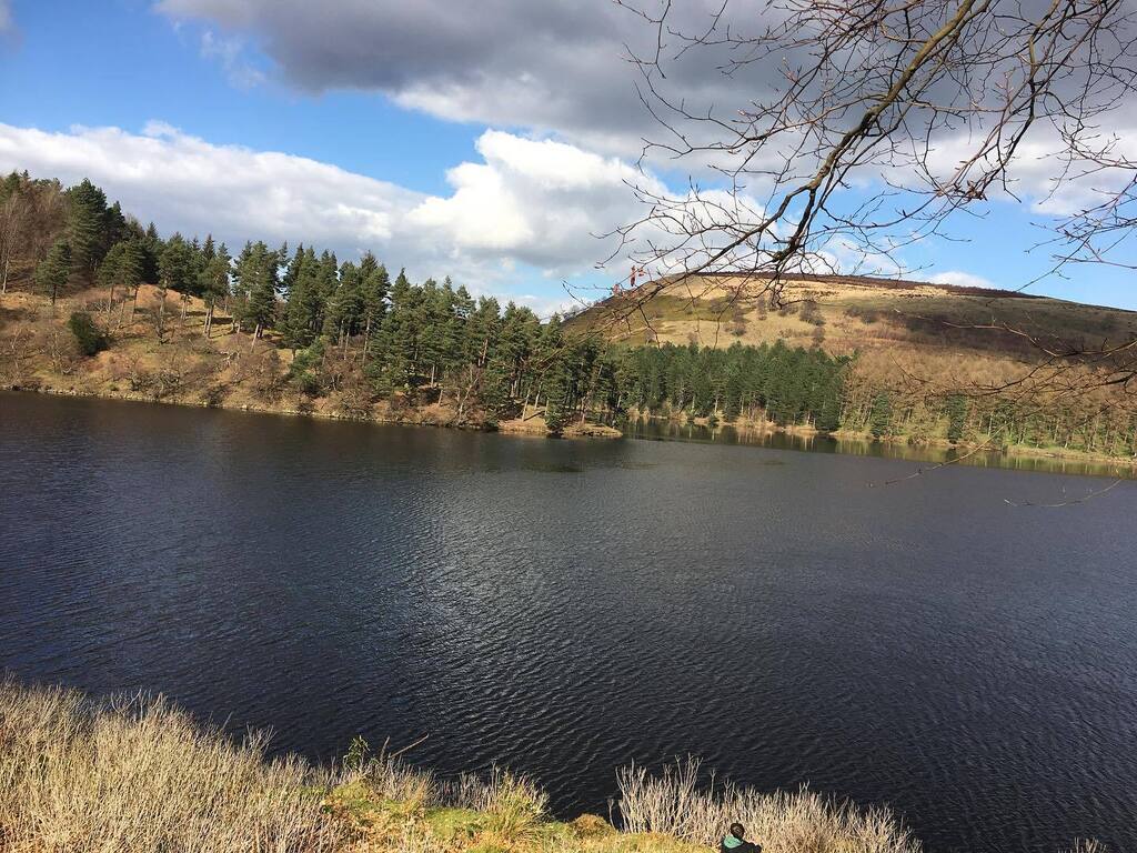 HomeopathRemedy's tweet photo. Spending a few days in the Peak District.
We were lucky with the weather yesterday and had a lovely walk around this reservoir. Ideal to clear my mind from the hustle and bustle of day to day life! 

#peakdistrict #derwentdam #natureisbeautiful https://t.co/LOQ0cQg6I0