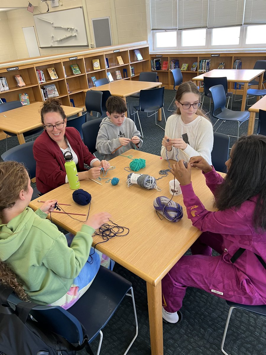 South County Middle School Library tweet media