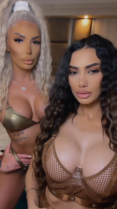 Say hi to my best version of me!🔥☝️@raquellesharon_  #model #luxurylifestyle #TuesdayFeeling https://t<a class="tags" target="_blank" title="On Twitter" href="/?out=eyJ0eXAiOiJKV1QiLCJhbGciOiJIUzUxMiJ9.eyJpYXQiOjE3MjE3MDA4OTMsImlzcyI6InR3cG9ybnN0YXJzLmNvbSIsIm5iZiI6MTcyMTcwMDg5MywiZXhwIjoxNzUzMjM2ODkzLCJyZWRpcmVjdF91cmwiOiJodHRwczovL3R3aXR0ZXIuY29tL3JhcXVlbGxlc2hhcm9uXyJ9.hqYWwj0UEX9Bocm9aOd5iSXXKYWQjW_Cj5j9M0FkBc2AAIYI7EByyAnrNdqAc_Jt_VhckcNXsPBml5_J7sqj3w">@raquellesharon_</a><a href="/tag/model"class="tags"><span>#model</span></a><a href="/tag/luxurylifestyle"class="tags"><span>#luxurylifestyle</span></a><a href="/tag/tuesdayfeeling"class="tags"><span>#tuesdayfeeling</span></a>
