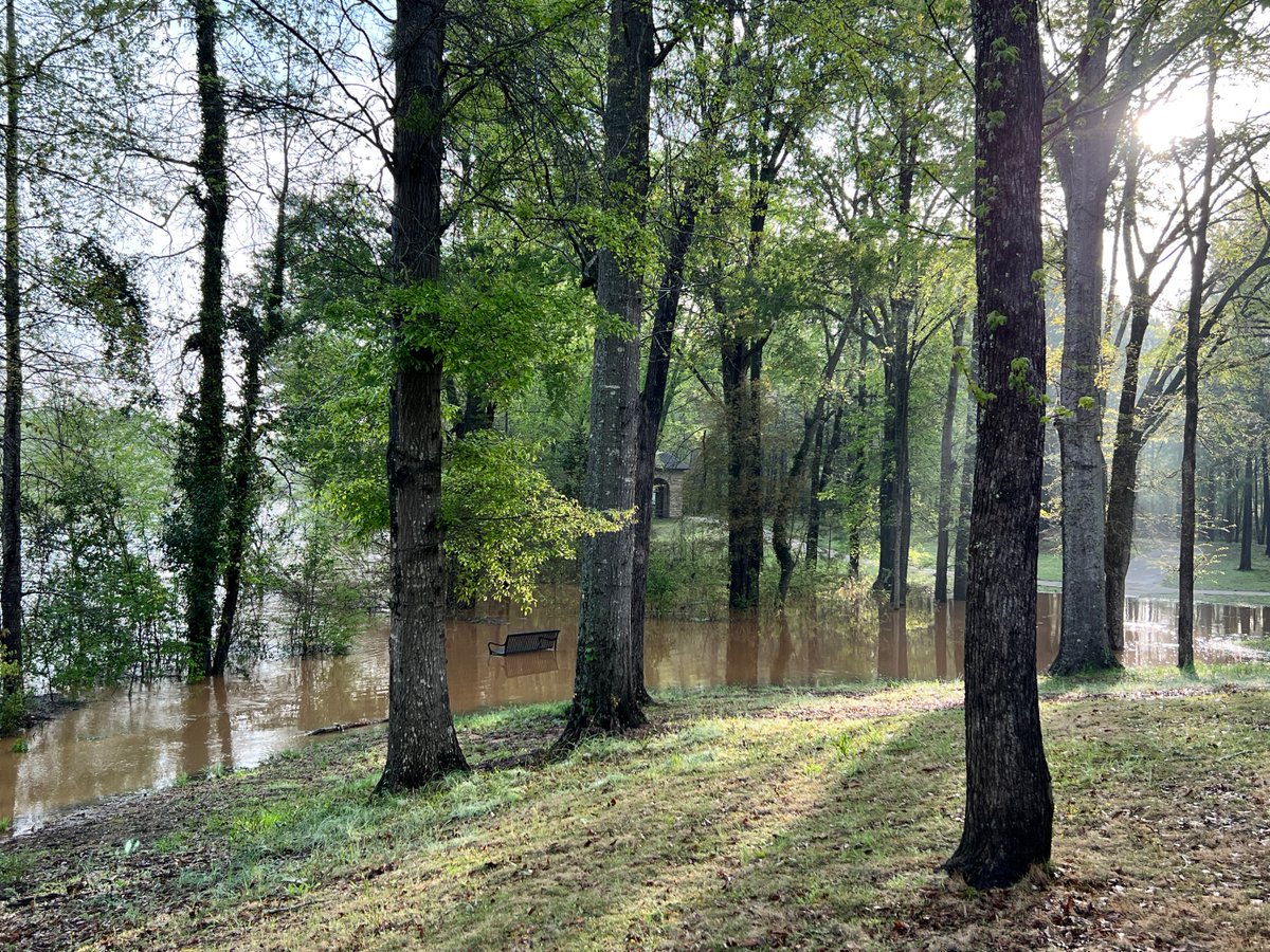 MaconBibbCounty's tweet photo. Amerson River Park and the Ocmulgee Heritage Trail are closed until further notice due to flooding from the Ocmulgee River. The Park and Heritage Trail are closed until the Ocmulgee River recedes and our crews can determine what cleanup needs to happen or repairs need to be made. https://t.co/SsgH1AV6bP