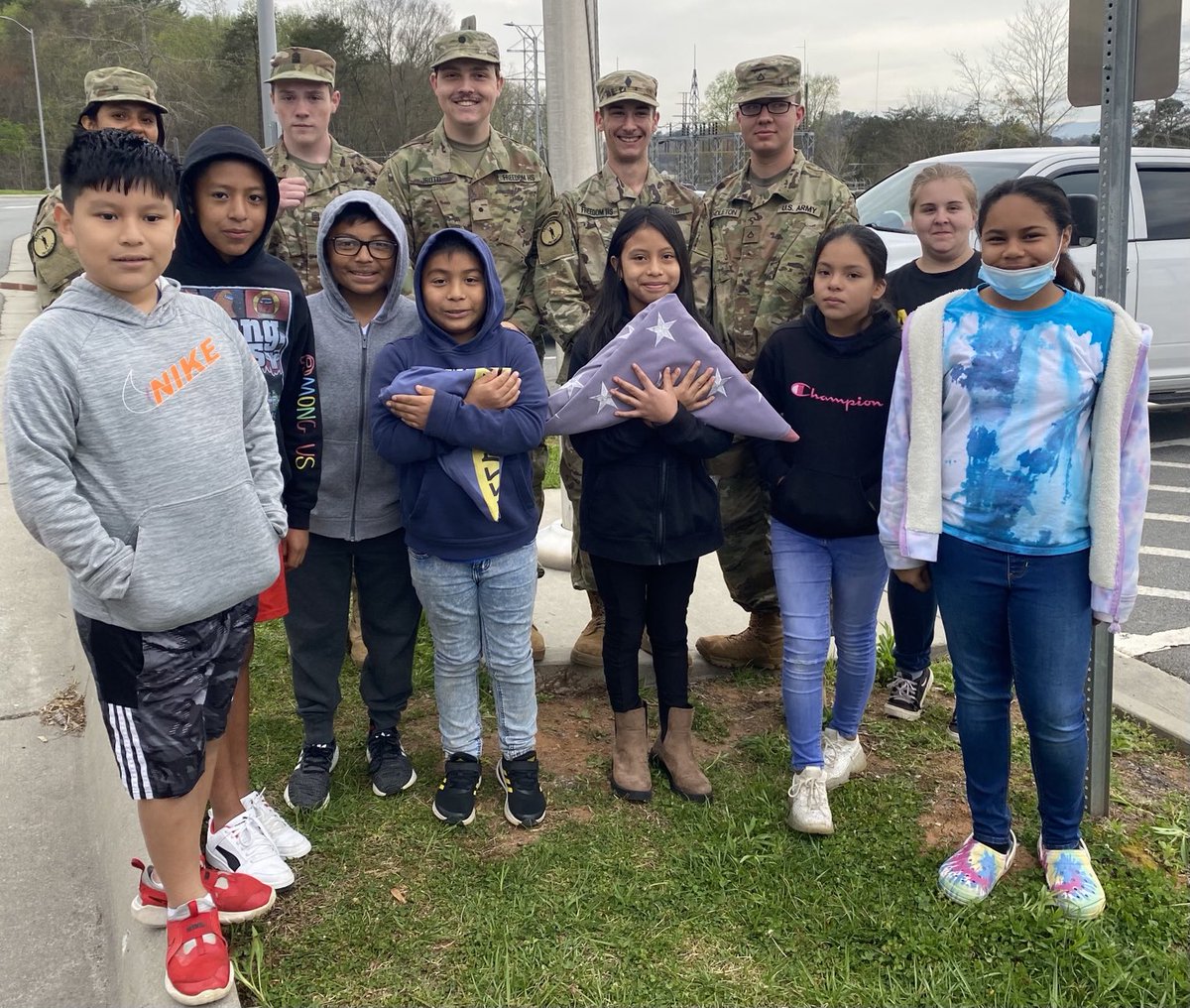 So thankful to Freedom High School JROTC for training our new flag crew how to hang the flag today. ⁦⁦@MVESbobcats⁩ #allinbcps