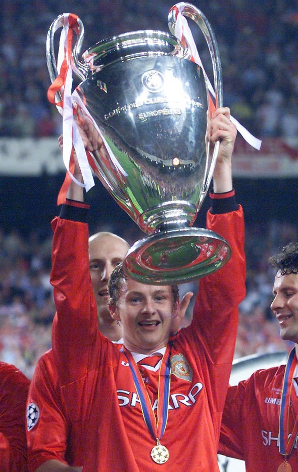 AidanEagle3's tweet photo. Seeing a lot of Ole Gunnar Solskjaer hate on here today. So i will say thank you to Ole Solskjaer for everything he did as a player and manager at the club. 20 LEGEND FOREVER ❤️ #MUFC https://t.co/A6J3UKoaVa