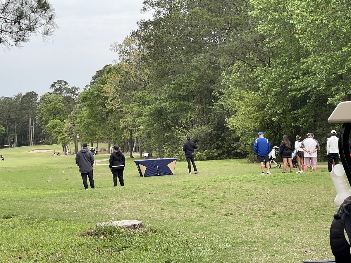 WillisGolfTeam's tweet photo. @WillisSchools
Day 1 of Varsity girls’ 2 day District 13-6A Golf Championship at High Meadow Ranch. Willis HS Lady Wildkat Golfers are Abbi Johnson, Haley Truett, Kennedy Pinard, Kodi Goss and Parris Collins. LET’S DO THIS LADIES!!! @Willis_HS_TX @WillisSchools @WISDAthletics https://t.co/ivSR36Jeon