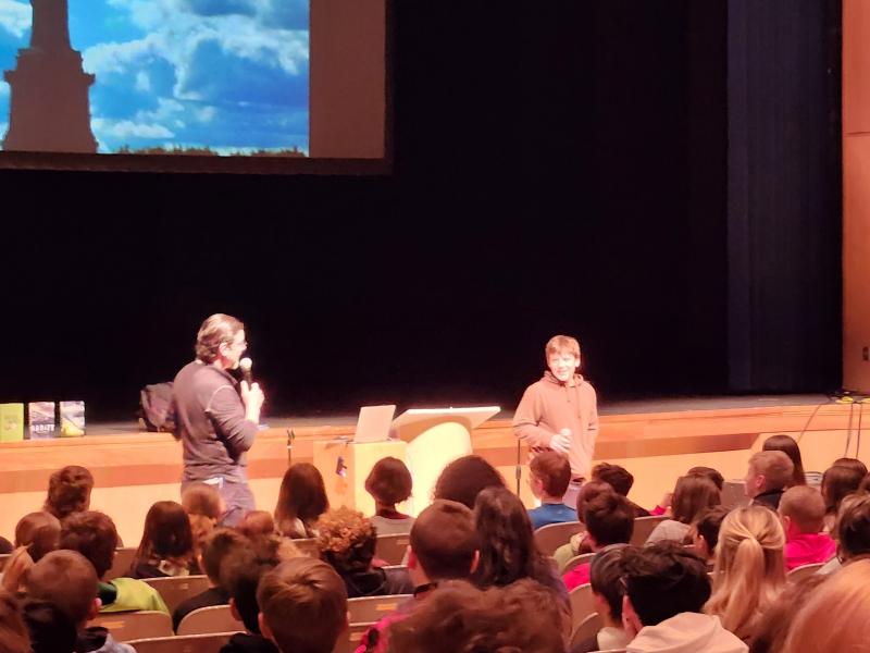 IolaMiddle's tweet photo. Author visit 
Great presentation by Paul Griffen with help from Reed Clift.[...]
https://t.co/o9ALkAWI94 https://t.co/zw9MEtuDkm