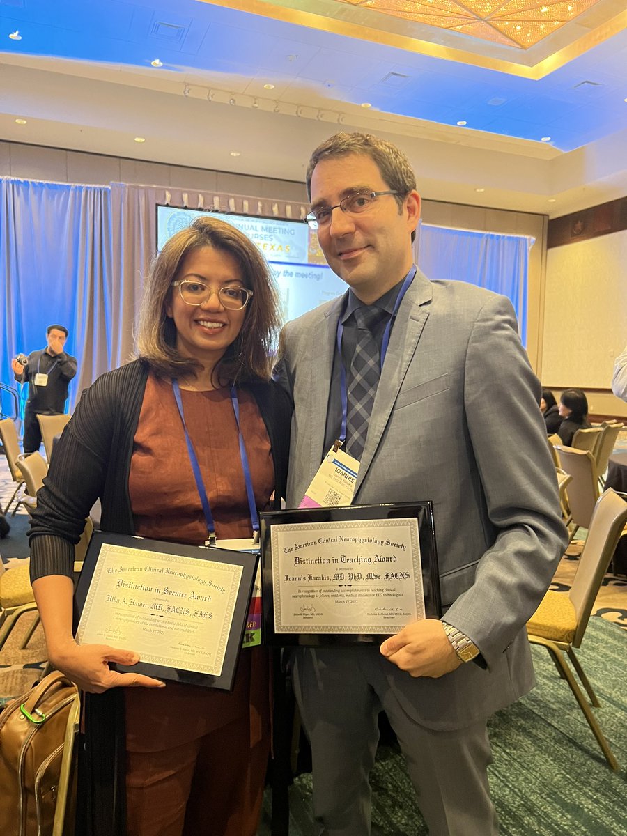 drhibahaider's tweet photo. Incredibly honored to receive the Distinction in Service Award #ACNS2023 from @ACNS_org  @UChicago_Neuro @WNGtweets https://t.co/bm5t3srQZL