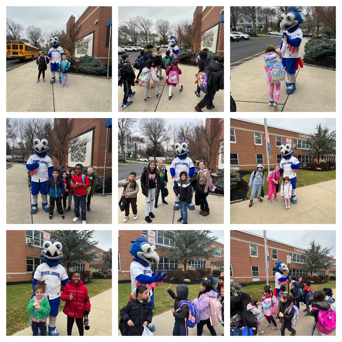 MartinezReading's tweet photo. @CherryLaneES had a special visit from Boulder Bird today to get us ready for the Boulder’s Reading Challenge! Don’t forget to keep track of the minutes you read at home from now until 4/16! @nyboulders https://t.co/3xCfApBAOJ