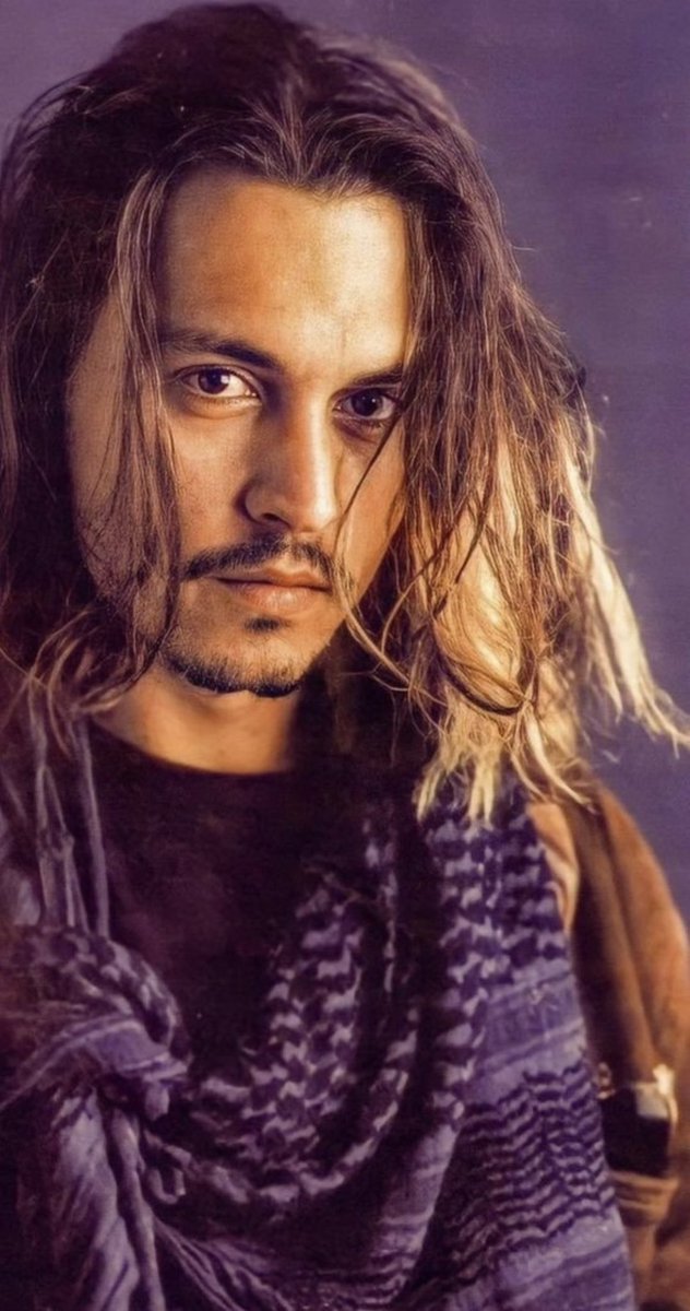 srod_es's tweet photo. That look 🔥
#johnnydepp #SROD #spainrelativesofdepp #deppheads https://t.co/25KOUIYpzg
