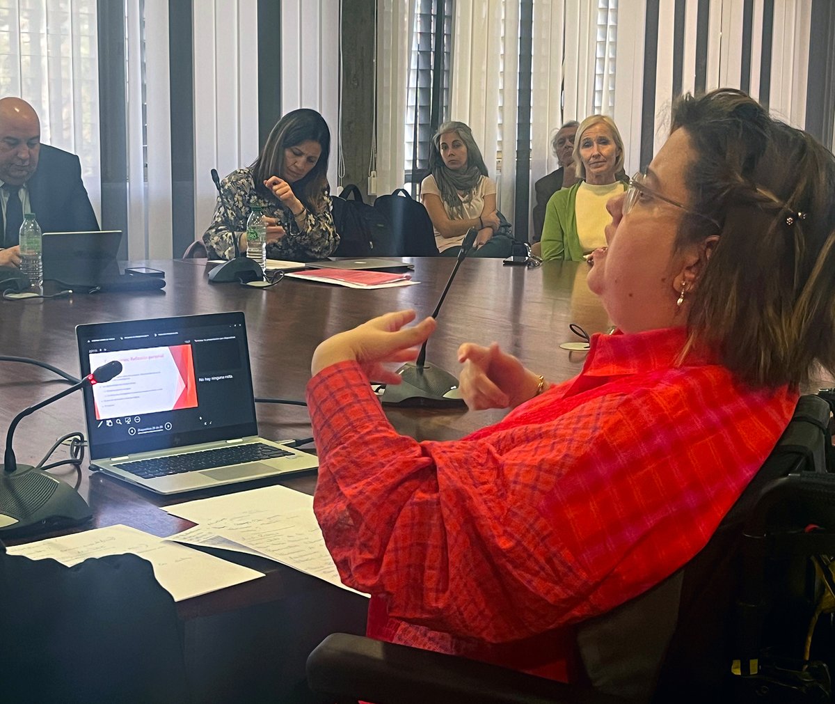 UCMccinf's tweet photo. 🎉Queremos dar la enhorabuena a Clara Sánchez-Rebato por convertirse en la primera mujer con parálisis cerebral en obtener el título de doctora en el ámbito de la comunicación y la publicidad en España. 
+ info: https://t.co/tbBKqZ89b4
@unicomplutense https://t.co/OqZA1UQpQE