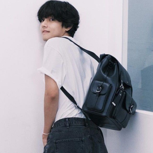 Bu kalp  nasıl  dayansın 🤒
#JUNGKOOKxCALVINKLEIN #taekook #TAEHYUNGxCELINE