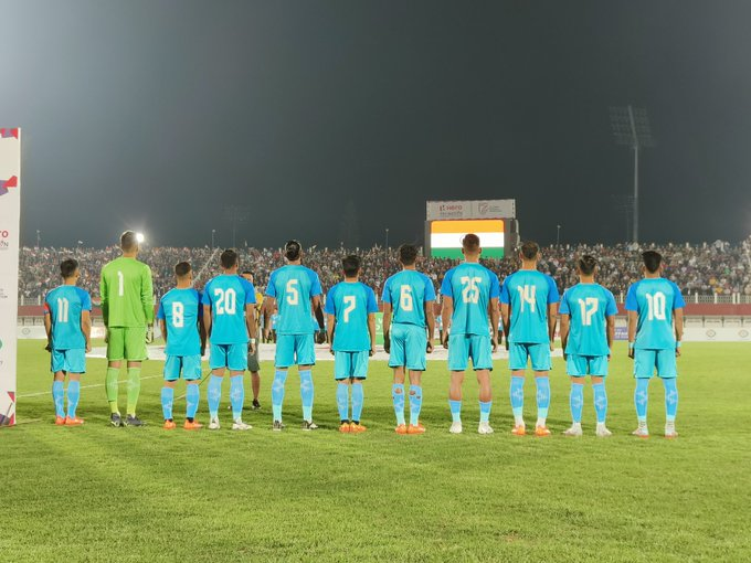 India have now won 5 straight home games for the 1st time since 2016-17, when they were famously on a 13-game unbeaten run. Prospered. 

#KGZIND ⚔️ #HeroTriNation 🏆 #BackTheBlue 💙 #IndianFootball ⚽️ #BlueTigers