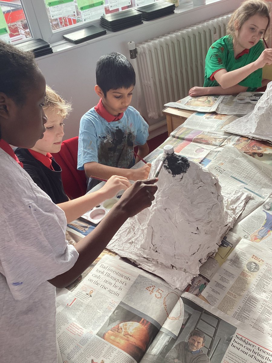 St Saviour's Primary tweet media