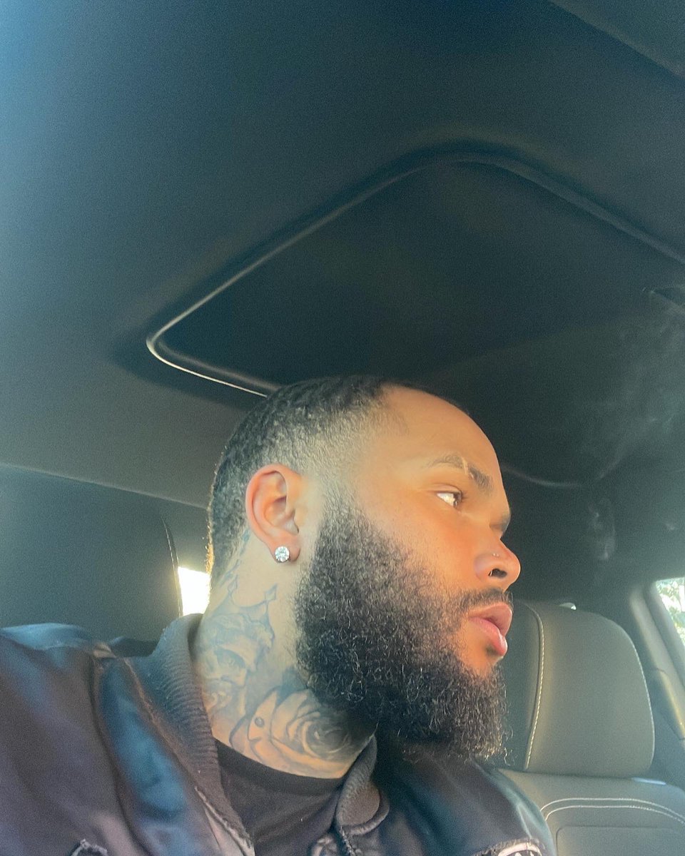 Way2Trill_'s tweet photo. https://t.co/o5nIz0HUyY