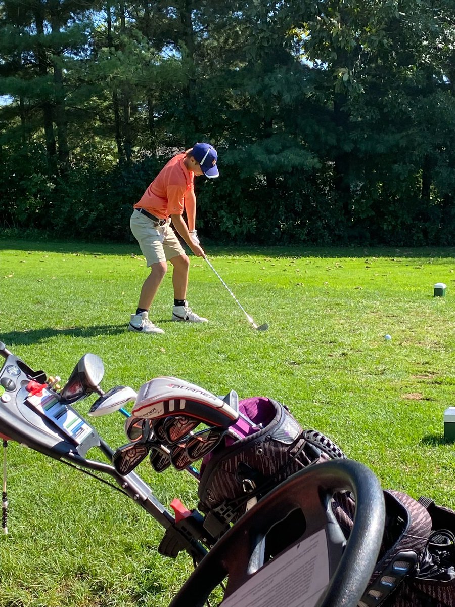 Second year of golf went great!! Excited for more this fall!! GO FLAMES!!
