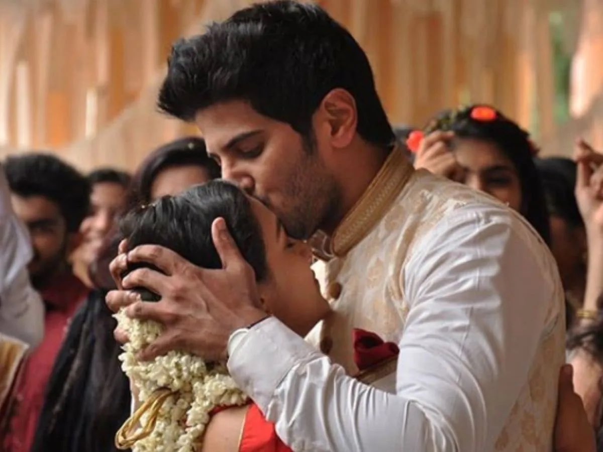 heyitssanjeev_'s tweet photo. what is love ?
me : watch OK Kanmani ❤️ https://t.co/K7tl8SfxB3