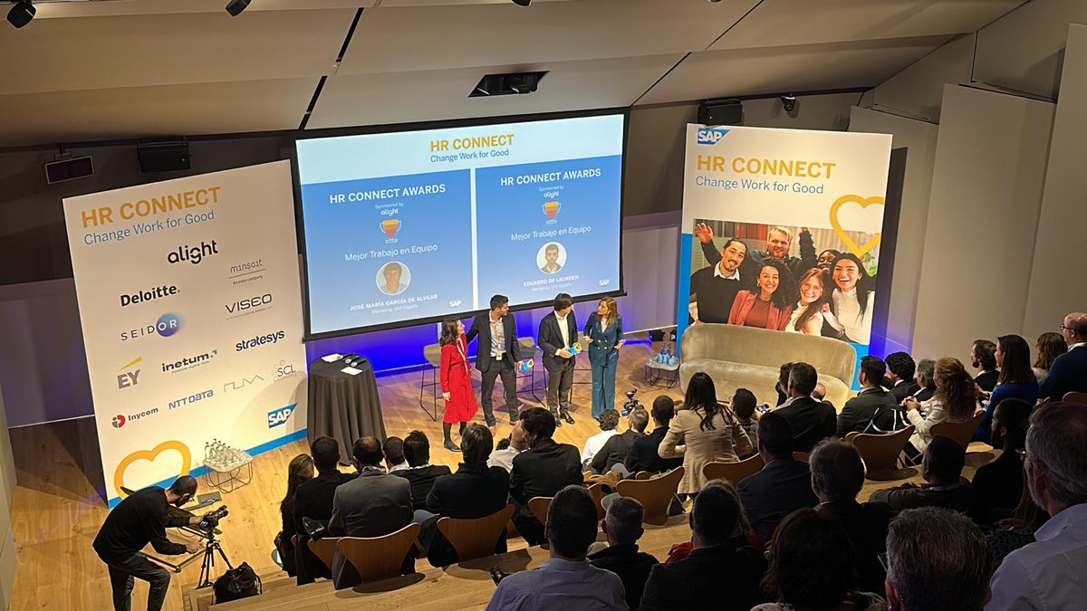 KorBusinessWeb's tweet photo. ⭐️El pasado 9/03 estuvimos con SAP celebrando su evento HR Connect en Madrid.
Evento desarrollado en un entorno fantástico de la mano de la periodista @MamenMendi  

Muchas gracias a @SAPSpain por confiar de nuevo en Kor Business👏😃

¡Pensando ya en nuevos #eventos! 🎉 https://t.co/kCJk0S09Y2