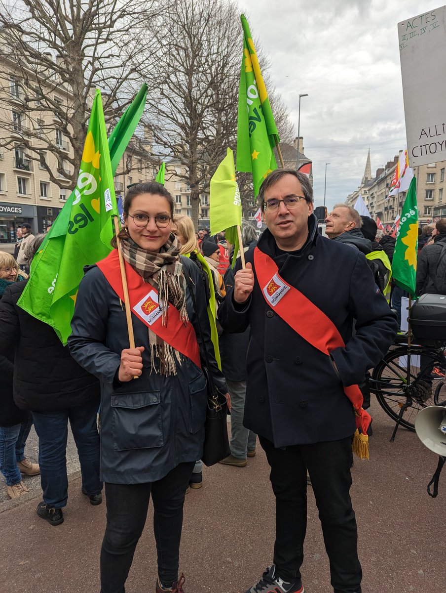 NdieEcologie's tweet photo. 🟢✊ 10ème journée de mobilisation contre la #ReformeDesRetraites 

L'opposition contre ce projet injuste et inutile se poursuivra jusqu'au retrait ! 
#Normandie #greve28mars #manif28mars https://t.co/9EYi6ByHhi