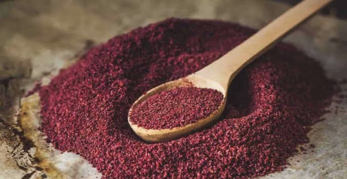 Baharatlar içinde az bilinen oysa çok kıymetli: Rhus Choriaria !
Bildiğiniz SUMAK☺️
📍İnsülin duyarlılığını arttırarak diyabeti önlemeye
📍Kolesterol dengesine etkisiyle kalp damar sağlığına
📍Antioksidan etkiyle kanserden korunmaya
📍Antiviral etkiyle bağışıklığı güçlendirmeye