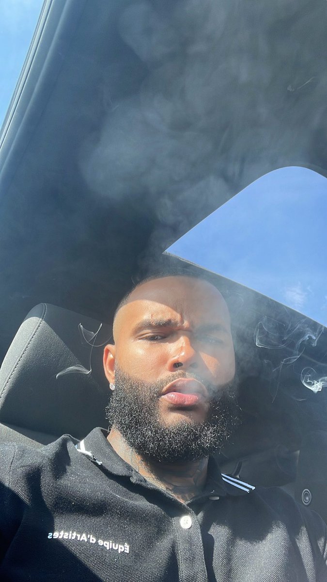 Way2Trill_'s tweet photo. https://t.co/a7xue8LPjr