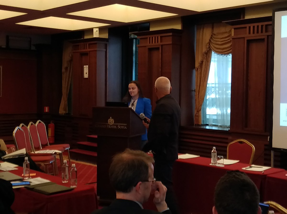 SELINAHorizonEU's tweet photo. Colleagues from #NIGGG-BAS provided an overview of the #IPBES and the community of practice in #Bulgaria. They emphasised #partialwork and #slowcommunication as #challenges for collaboration between BD/ES activities and IPBES. #SELINA could be a #solution in this regard. https://t.co/NWxTe51Moe
