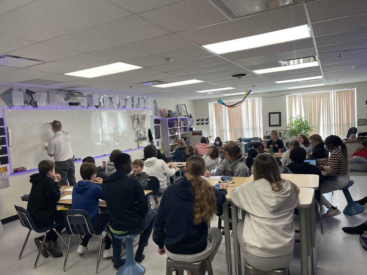 8 a.m. math tutorial. Way to work Guardians!  <a href="/RCSD_No81/">YQR Catholic Schools</a>