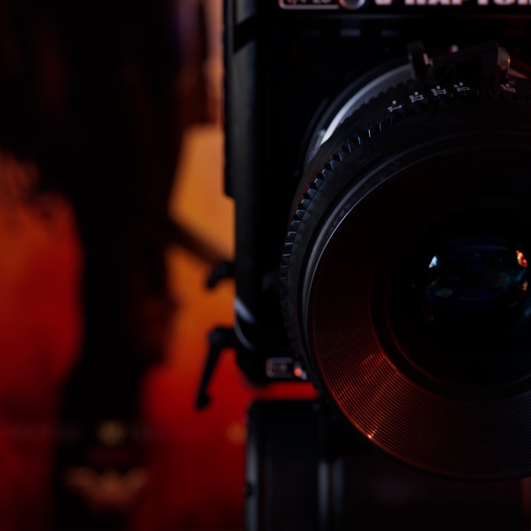 Wonder Woman + V-Raptor 
#redcamera #filmmaking #cinematography #filmmaker #directorofphotography #film #cinematographer #director #vraptor #s35sensor #dragon #vraptorxl #redconnect #dp #wonderwoman #dc #bvs #mos #zsjl #zacksnyersjusticeleague #fullcircle