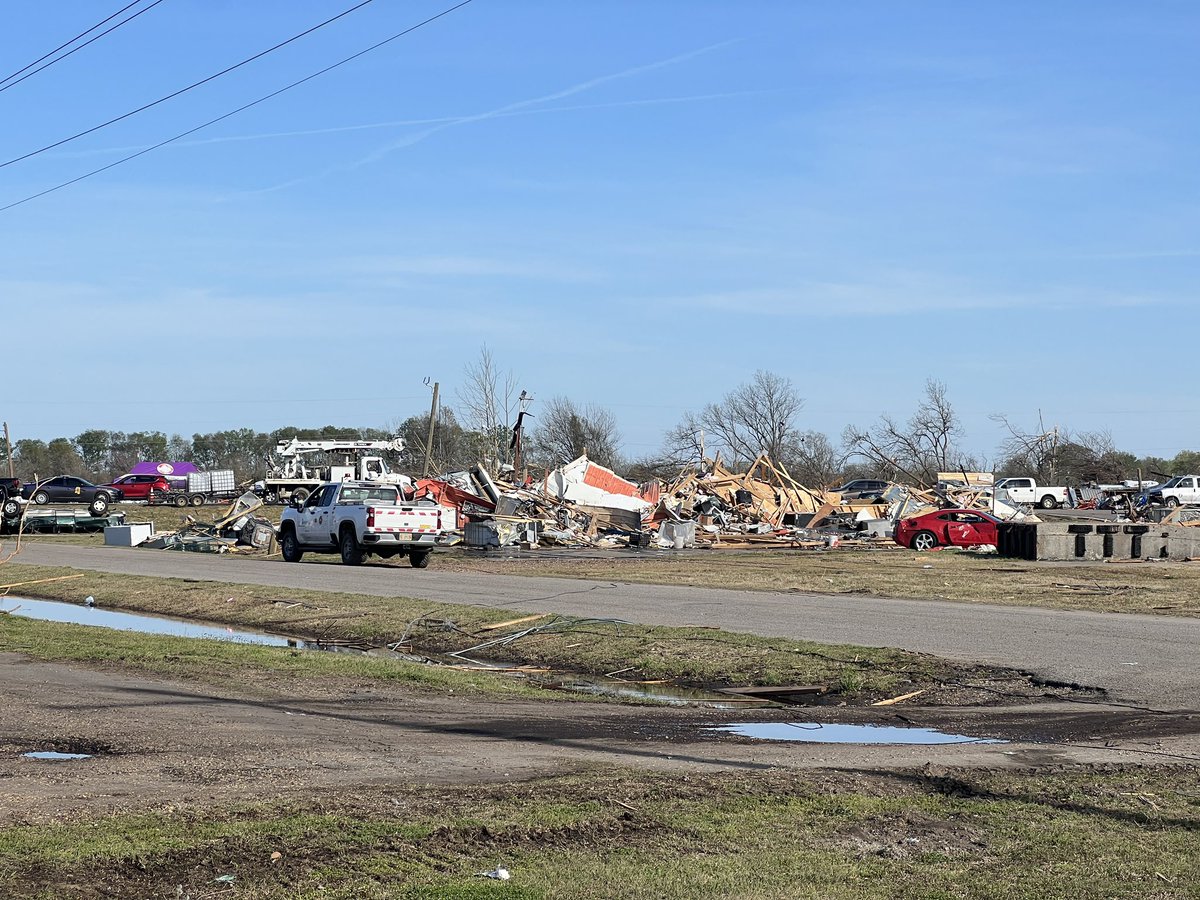Second day of tornado relief in Rolling Fork, Mississippi. 

#MississippiStrong