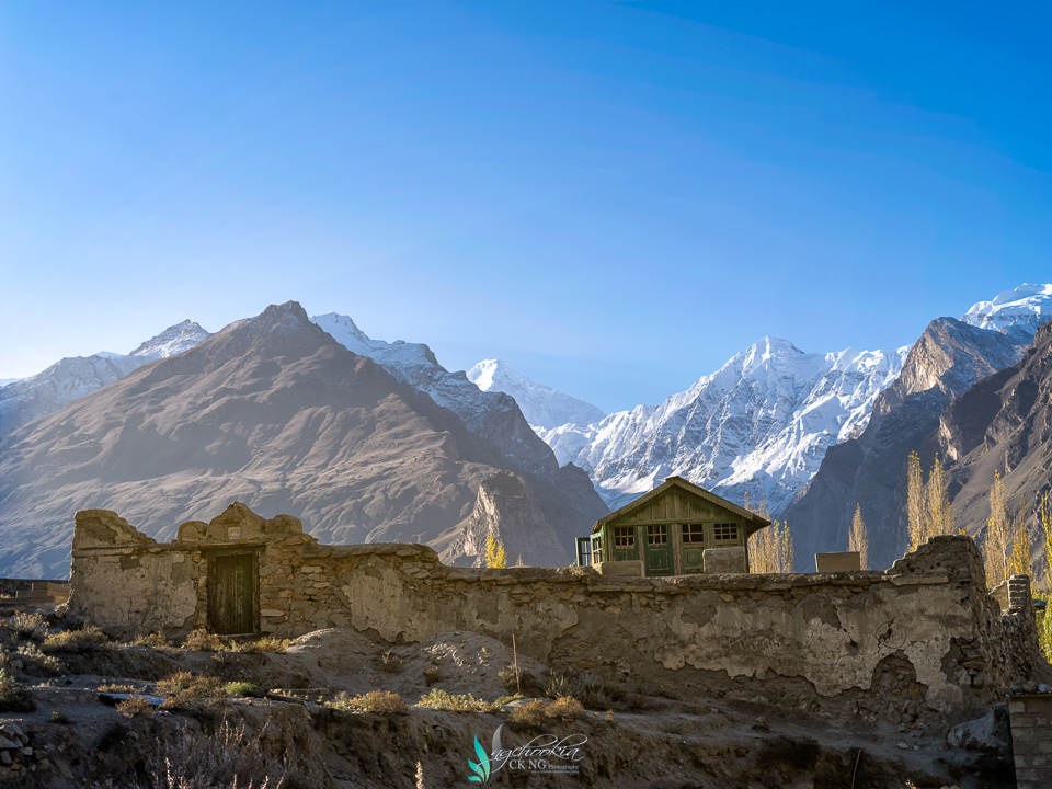 chookia's tweet photo. Mountain Lodge II Hunza - Pakistan https://t.co/HaS7Er68Db