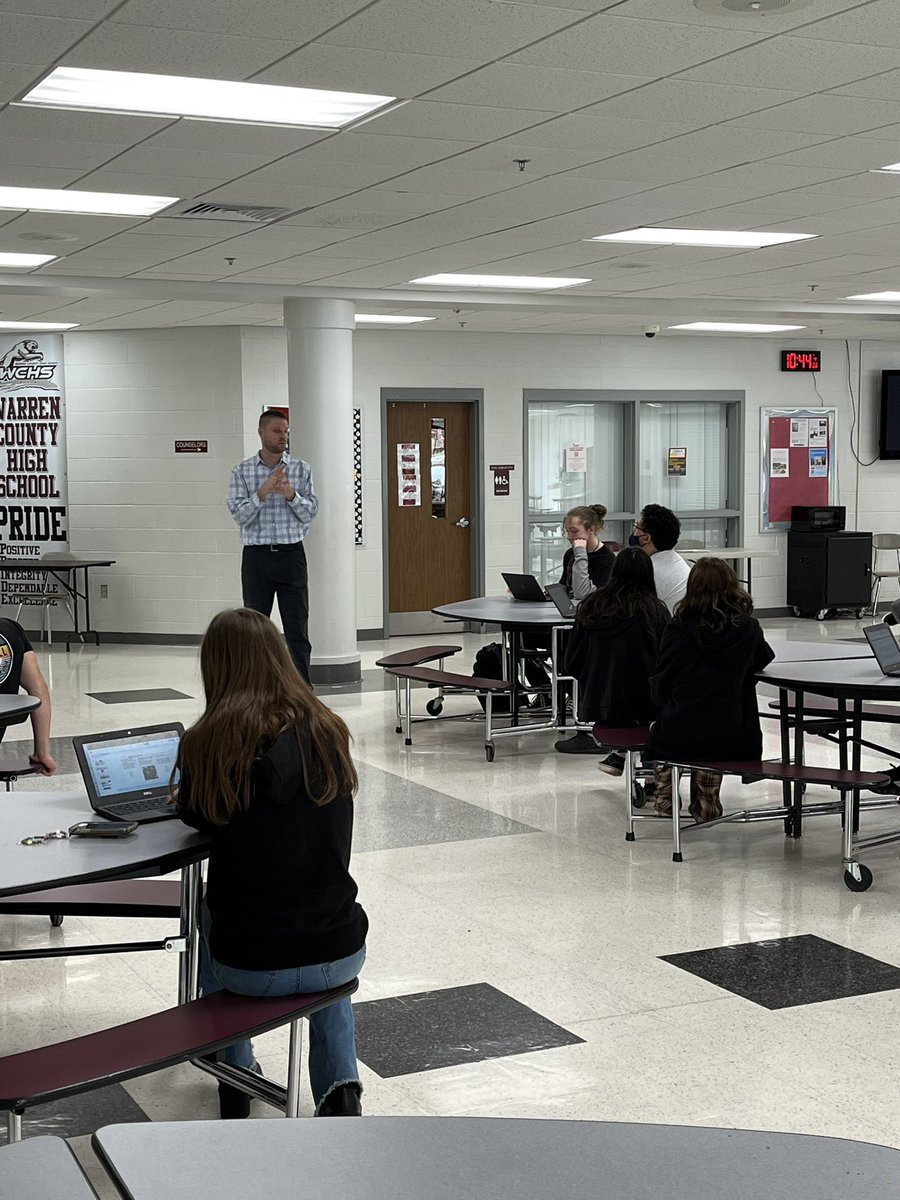 WCWildcatNation's tweet photo. Scheduling for the 2023/2024 school year happening right now with Mr. Siuniak! #REPWC https://t.co/86iwlAG6z9