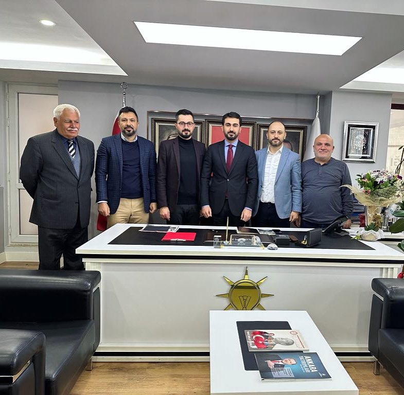 ismailerglu's tweet photo. @KaradumanBaran kardeşimize hayırlı olsun ziyaretinde bulunduk. https://t.co/7gSVuzxrjo