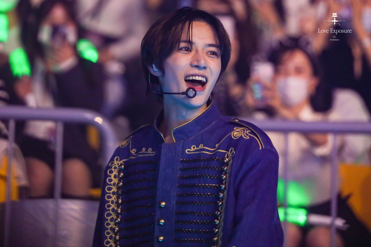 B3OMLUVS's tweet photo. a smile that can heal everyone without therapy https://t.co/Yyl3oraIQk