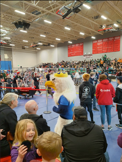 MrRich_SHS's tweet photo. You never know what you will see at a Robotics competition.  Congratulations to Team 2412 (SHS Robototes) for hosting an amazing event for 32 teams from across the state including all BSD high schools.
#STEMeducation https://t.co/FkxIn1x2uj