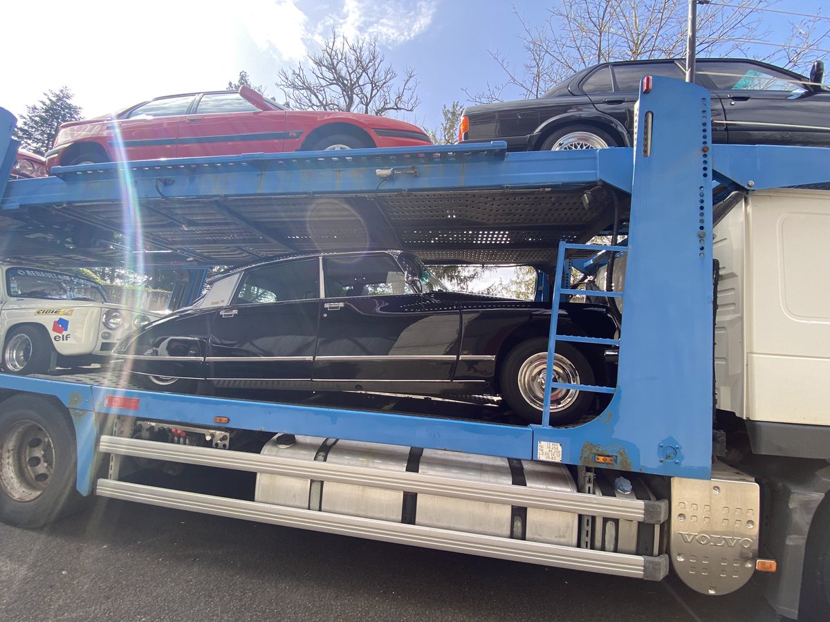 Vente aux enchères ce dimanche 2 avril 14h au centre des expositions dans le cadre de le mans auto moto rétro  #lemans 
Les premiers véhicules sont arrivés 
Découverte de la vente dès samedi  <a href="/Balsan_Encheres/">Balsan Enchères</a> 
balsanencheres.com/vehicules/vent…