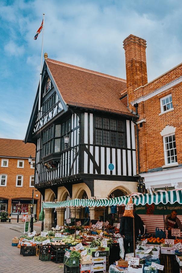 Saffron Walden has been named the best place to live in the East of England according to a recent survey by the Sunday Times! To discover more about living in Essex, visit visitessex.com/thisisessex #ThisisEssex #SaffronWalden