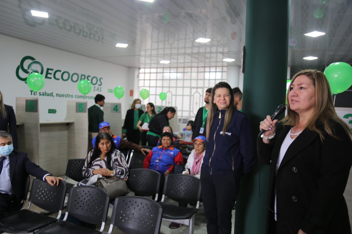 ESESOACHA's tweet photo. ¡ @EcoopsosEPS abre las puertas de una nueva oficina de atención a usuarios en #Soacha  🇵🇱 !

Esta oficina tendrá un horario de lunes a viernes de 7:00 am a 4:00 pm.
.
.
#AvanzamosparaMejorar 
#ESESOACHA https://t.co/5yJEvGqtvb