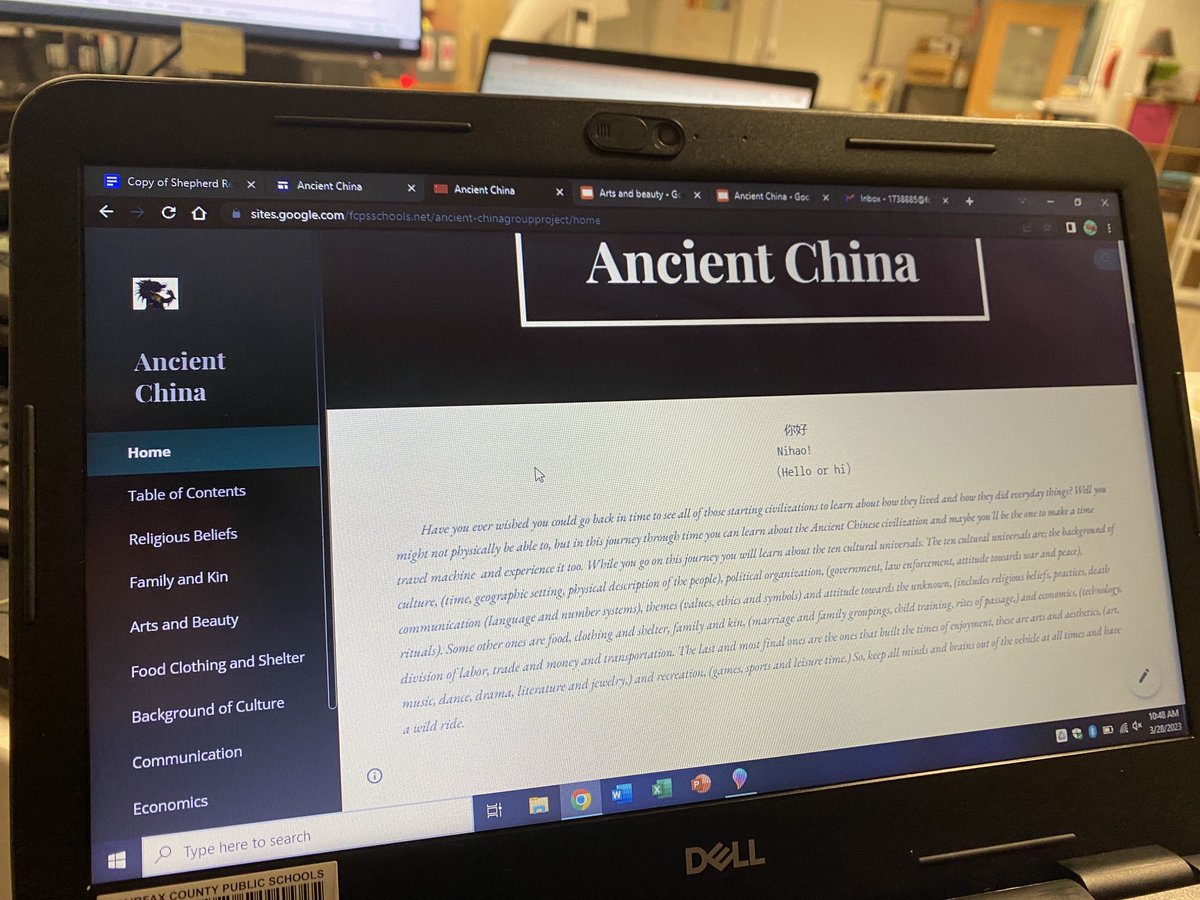 What an unexpected treat to have this group of kids stop by to share their Ancient China website they collaborated on and how they grew from just how to organize their research to organizing their final product!  #fcpspogpol ⁦#fcpspog @esriley1⁩ ⁦@FCPSR2⁩