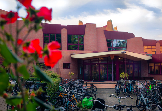 ✨International Education &amp; Schools Fair✨

<a href="/IntlSchAmst/">International School of Amsterdam</a> is a globally-recognised leader in education &amp; was the first school in the world to offer all core #IB programmes. It caters for students aged 2 to 18 from 60+ nationalities.

Take online tour: thinkglobalpeople.com/international-…
#IESF