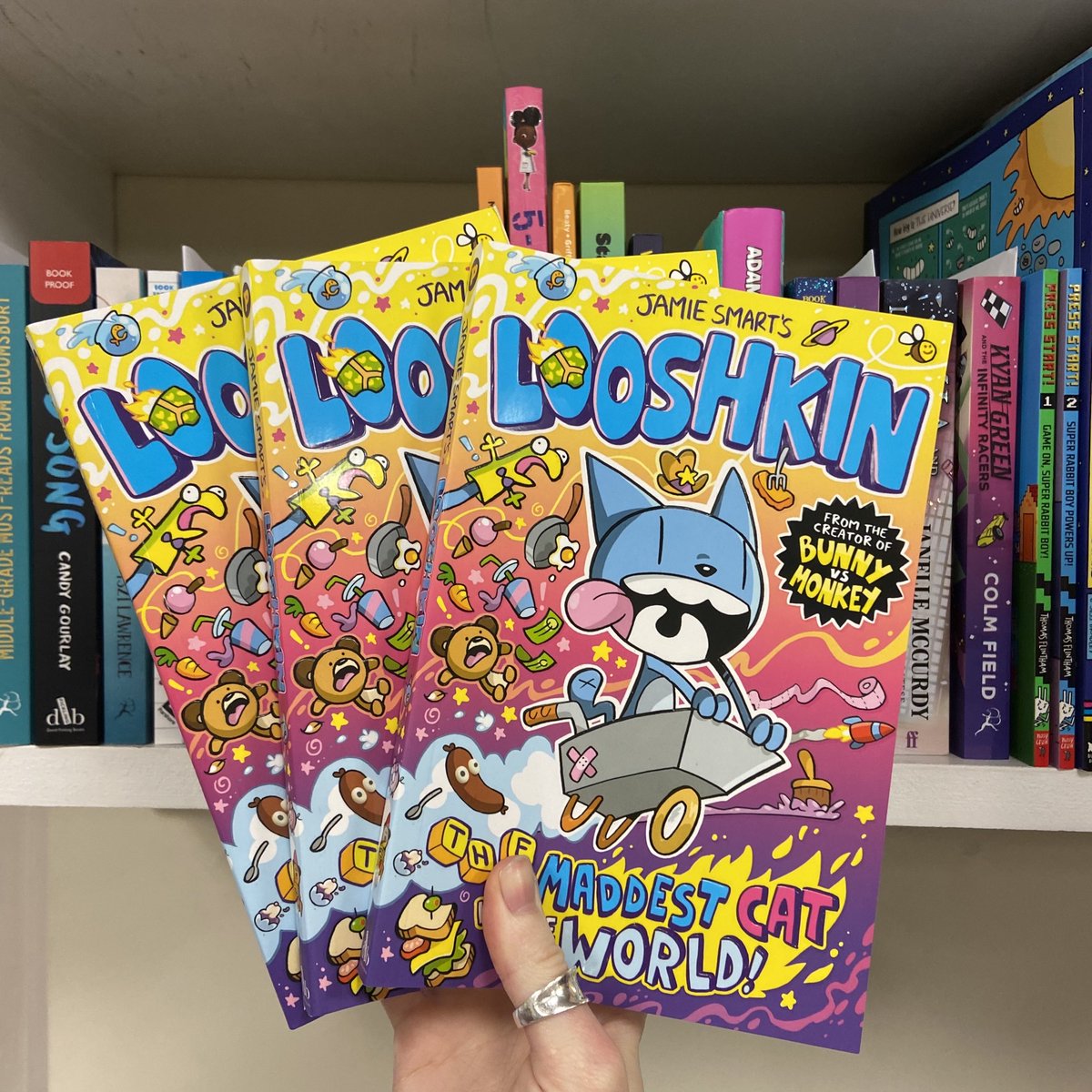 💥Giveaway!💥

We are giving away a copy of Looshkin: The Maddest Cat in the World by <a href="/jamiesmart/">Jamie Smart</a> to a lucky winner! 

To enter...
✅Follow us
👍Like and retweet
😍Comment a 😼 emoji

Winner announced in 24 HOURS! <a href="/DFB_storyhouse/">David Fickling Books</a>