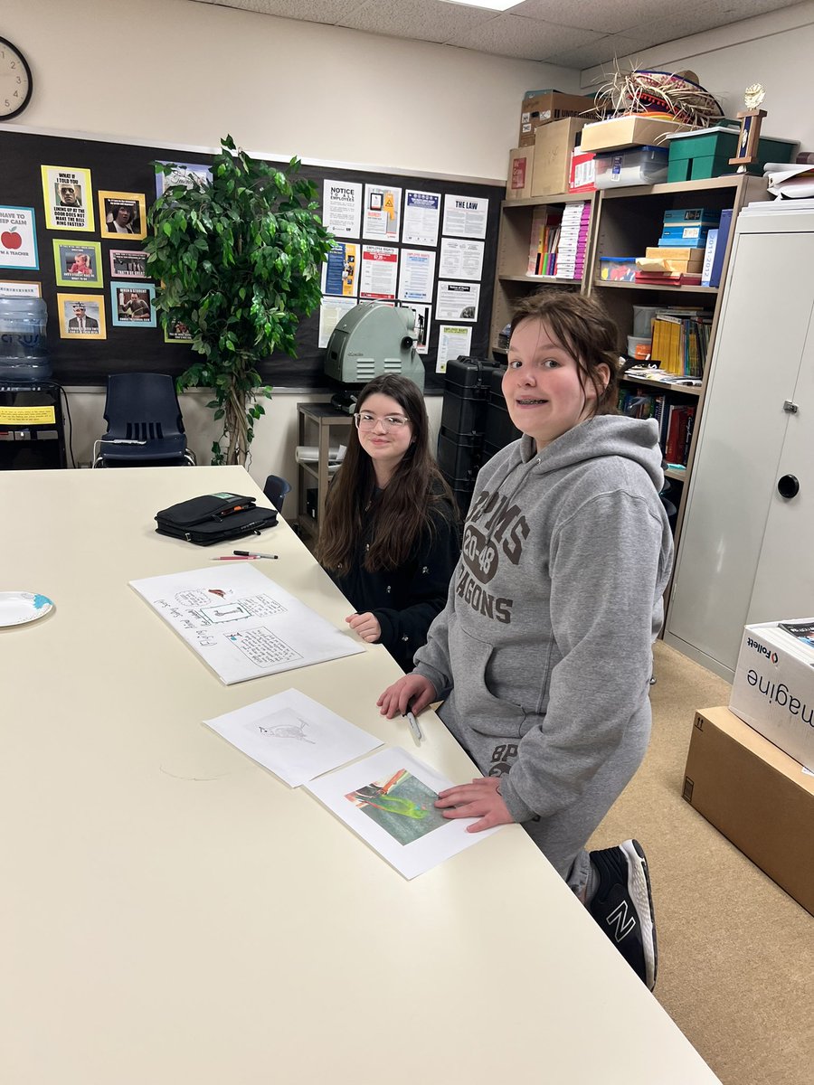 mwoods67037's tweet photo. My PLTW students are creating proposals/sales pitches for alternative energy. #PLTW #PBL #Rm117 #BPMS https://t.co/FsCKxOTRBG