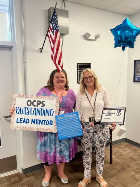 NAllen_OCPS's tweet photo. Another OCPS Outstanding Lead Mentor- Ann Sheldon, instructional coach @ElemSybelia, has attended 2 LM sessions this year, is knowledgeable about all things new teachers need, and provides a wealth of support to their teachers. A collaborative force and a fabulous leader! @ocpsPL https://t.co/IXwCKFD6Uq