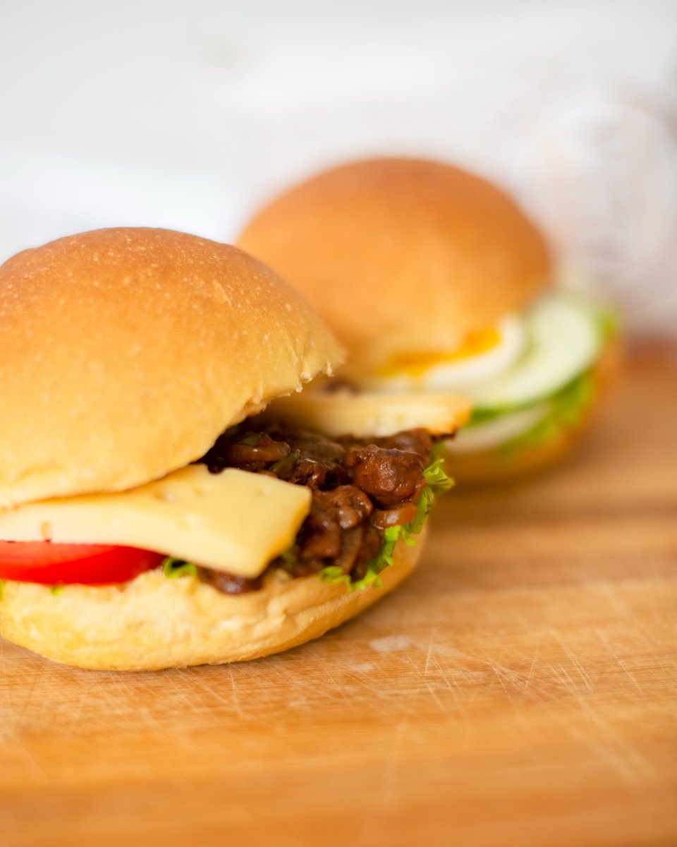 vitabreadrwanda's tweet photo. Life is better with a burger. Try out our buns today! https://t.co/JSOwwN7qE5