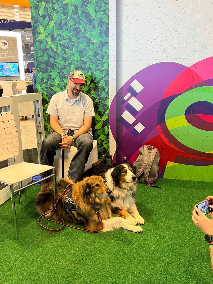 SHI_Intl's tweet photo. Today care happens everywhere &amp; anywhere. SHI &amp; @HLTHEVENT  will be making a $10,000 donation to K9 Companions, a local Nashville organization to fund additional training of service and therapy dogs for disabled individuals &amp; veterans. ​#CareCaninesViVE23 #ViVE2023 #WeAreSHI https://t.co/Li1wANntbv