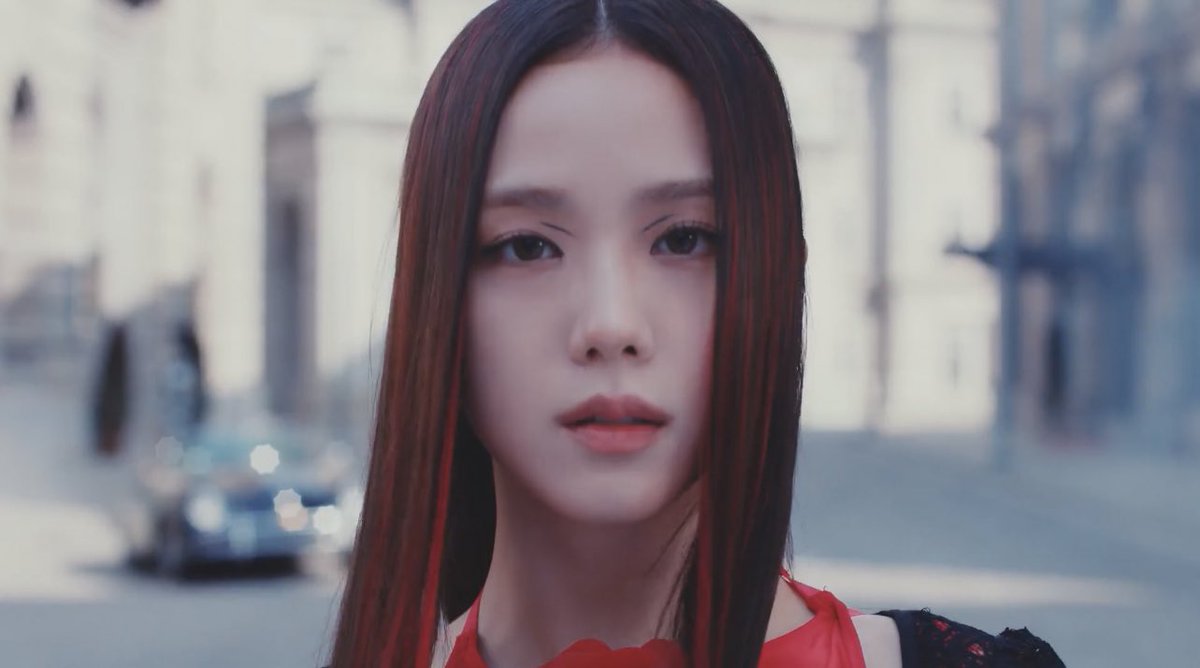 haucungcuaBP's tweet photo. FLOWER MV TEASER 
#MEin2Days #FLOWER #JISOO @BLACKPINK https://t.co/O27oxXZpzu