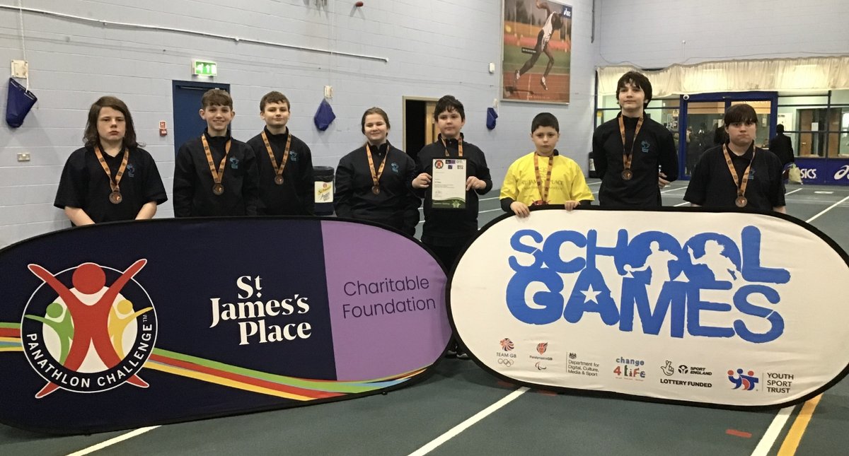 Our @DovecoteBYA team won Bronze this week at the #LeedsSchoolsPentathlon competition at #JohnCharlesSportCentre. #Proud #Dovecote #ASC