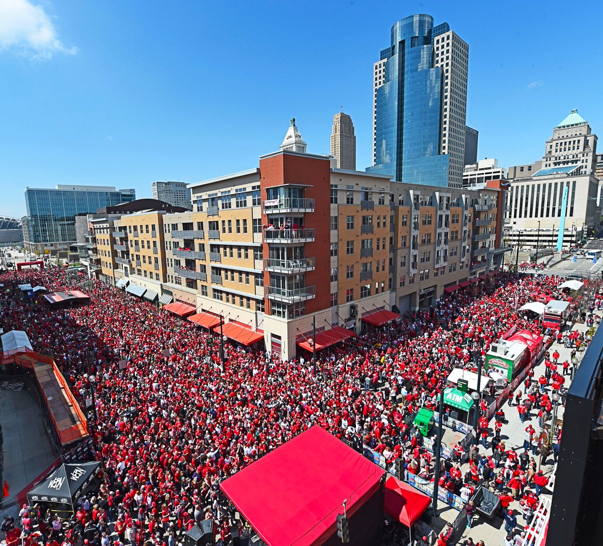 danabeers's tweet photo. Cincinnati, I will be inside of you for Opening Day. Saying I'm excited would be an understatement. Let's eat some goddamn chili https://t.co/XJDTbOdgr3