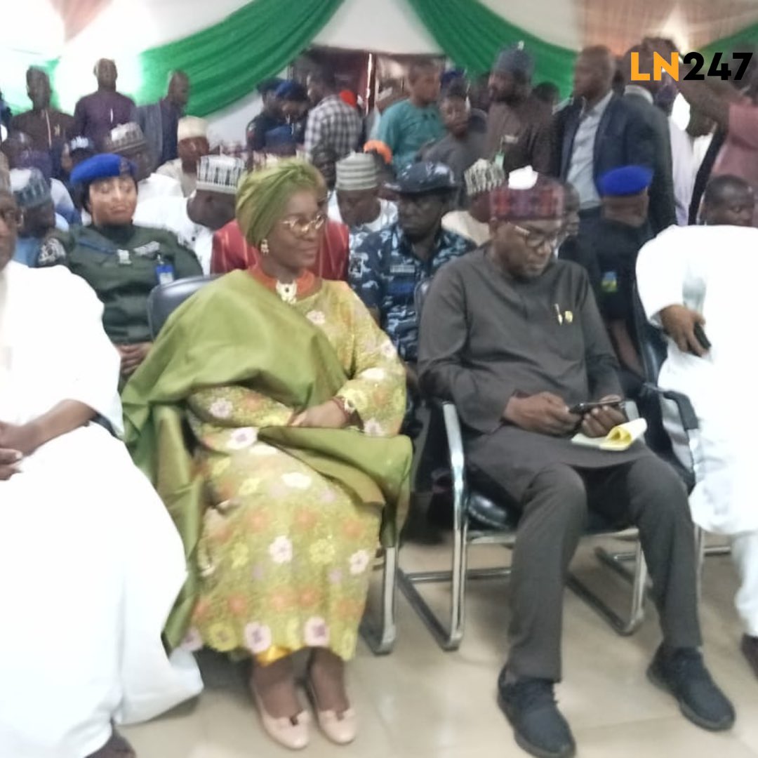 ln24_7's tweet image. Happening now

The Independent National Electoral Commission (INEC) in Kwara State has commenced the presentation of certificates of return to the governor-elect who is also the incumbent governor of the state, Abdulrahman Abdulrazaq and the 24-members-elect.
#INECElectionResult