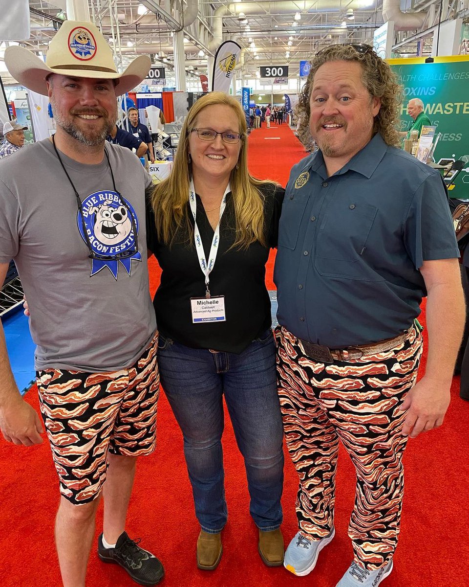 NPPCWPX's tweet photo. Throwback to the 2022 World Pork Expo. The coolest pants award goes to these two from @BRBaconFest. 🏆
📸 mcountry23 on Instagram https://t.co/9qQQOCXlpU