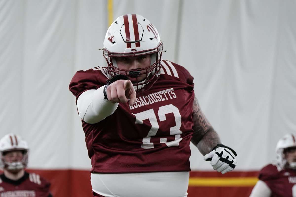 UMassFootball's tweet photo. Back like we never left 💯

#Flagship 🚩 https://t.co/ZkZxTQ7Wut