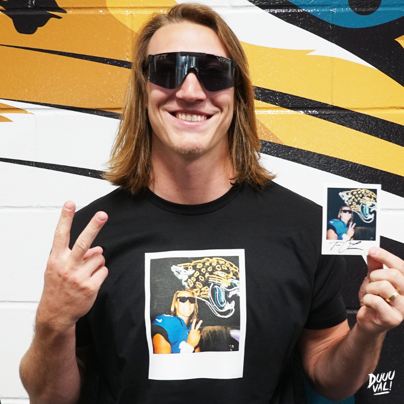 Jaguars's tweet photo. The time has come 😔 As we say goodbye for now to our Steezy Trev profile picture, we want to thank fans with this exclusive t-shirt. RT and like for your chance to win one!

#DUUUVAL