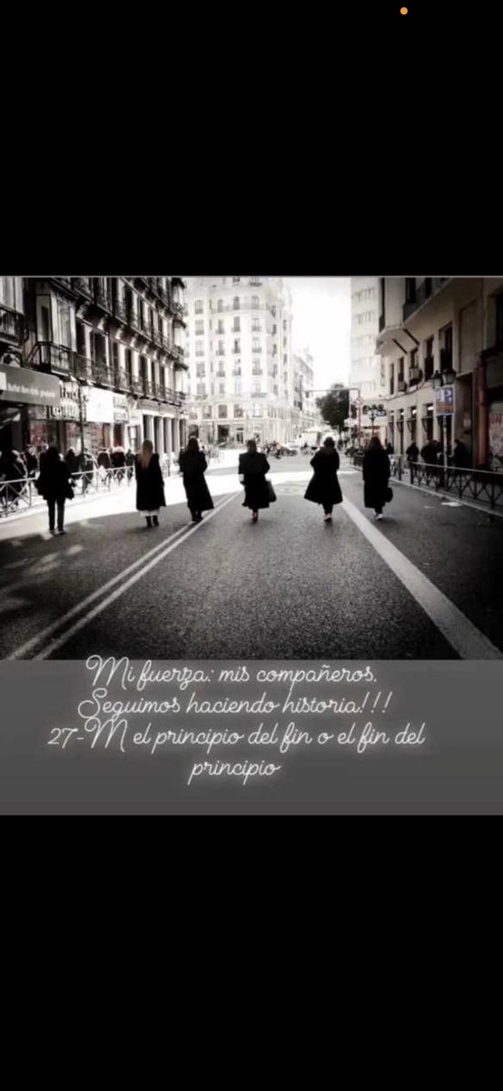 elenapajuelo77's tweet photo. Esta imagen representa #HuelgaindefinidaLAJs Dignidad, union y valentía…Gracias a tod@s los que nos habéis respetado en nuestra lucha. Porque esta sociedad se merece una Justicia de calidad,seguiremos trabajando por y para ella,con todas nuestras fuerzas. https://t.co/pNgryMBiXu