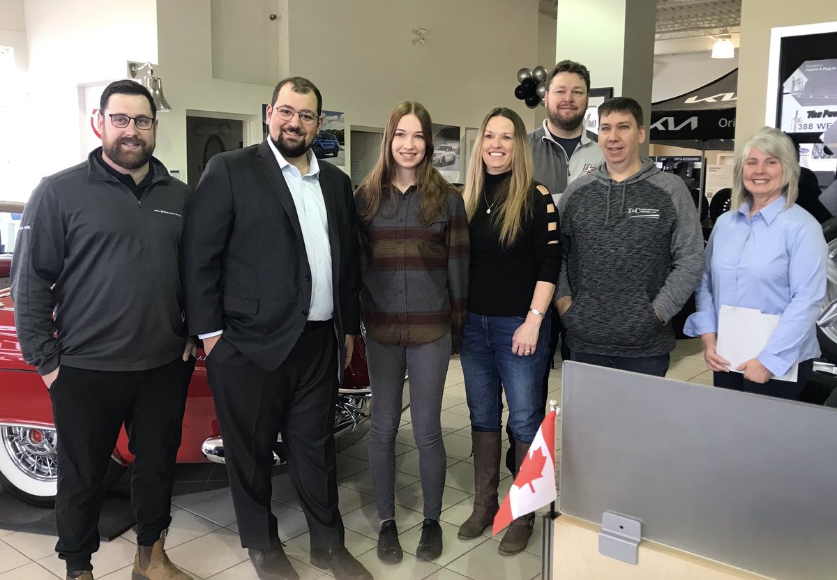 PaulViherjoki's tweet image. The @OSS_CoopEd department would like to thank @orilliakia for their ongoing commitment to the #skilledtrades. Alanna has had an amazing @SCDSB_Coop experience AND has recently registered as an apprentice while still in high school! @SCDSB_SHSM @SCDSB_Schools @pbowmanSCDSB